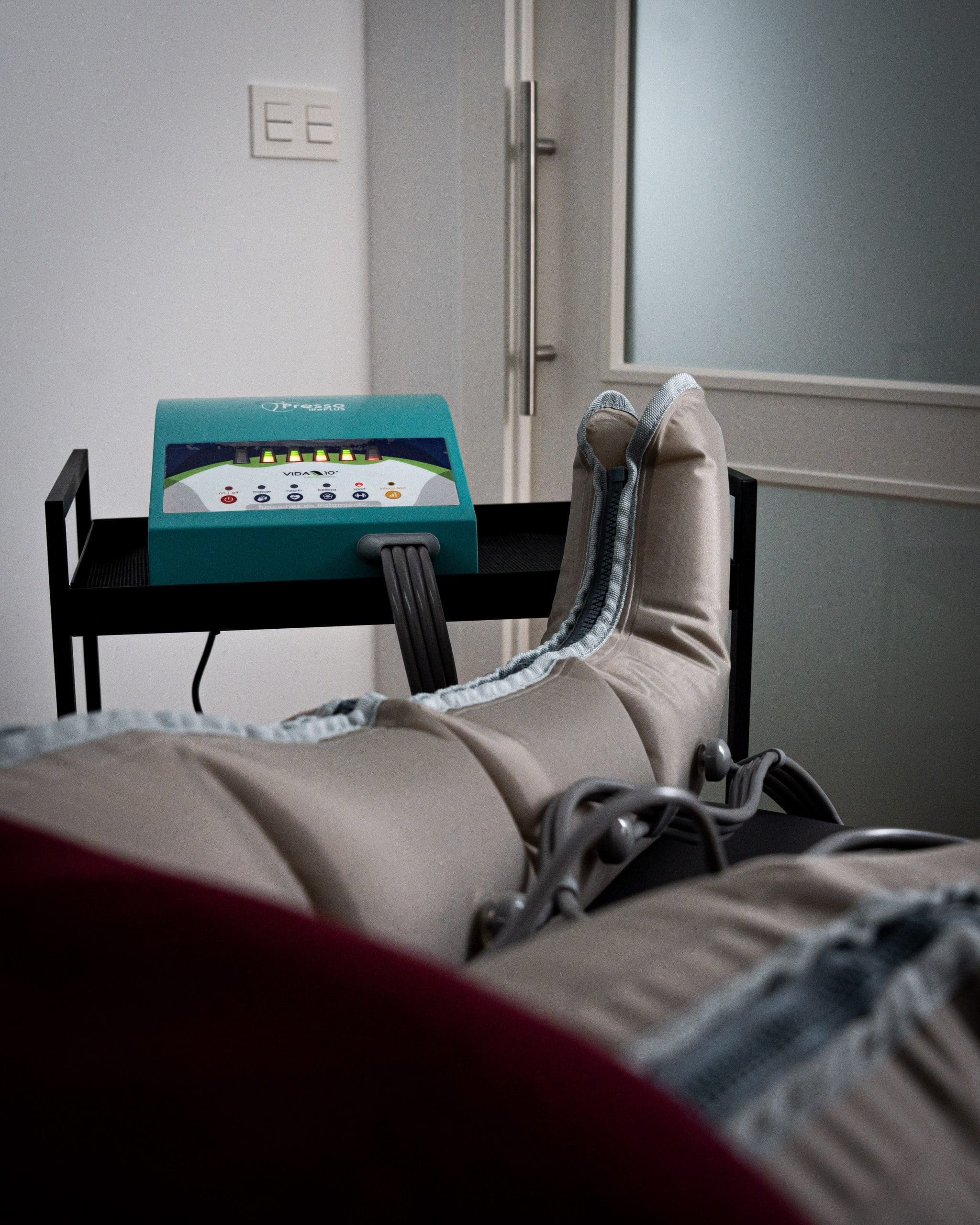 Sesión de presoterapia en Zutittu Fisioterapia, Oñati